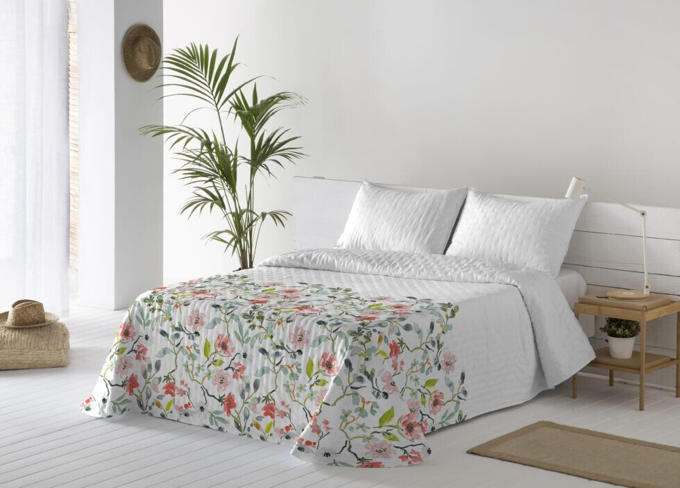 Colcha estampado con flores Urbion de Ankeli ()