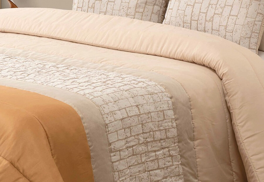 Edredón Comforter Jacquard + Cojines Llenos Milao (1)