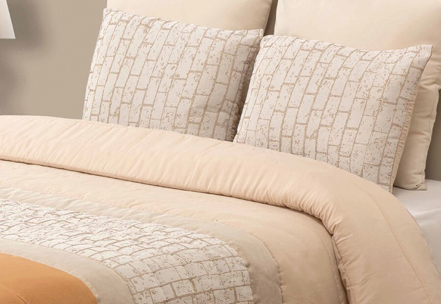 Edredón Comforter Jacquard + Cojines Llenos Milao (2)