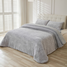 Edredón sherpa estampado OLBIA color gris de Miracle Home 600 gramos