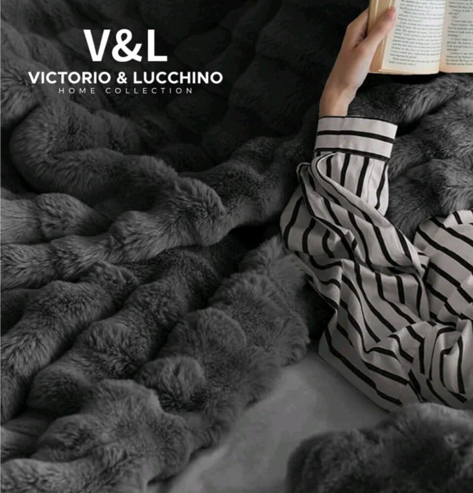 Manta Plaid Victorio & Lucchino Imitación Piel De Conejo con Reverso Sedalina - Manta Suave color Gris (2)