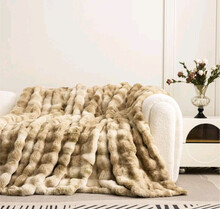 Manta Plaid Victorio & Lucchino Piel De Conejo Imitación con Reverso Sedalina - Manta Suave color Capuchino