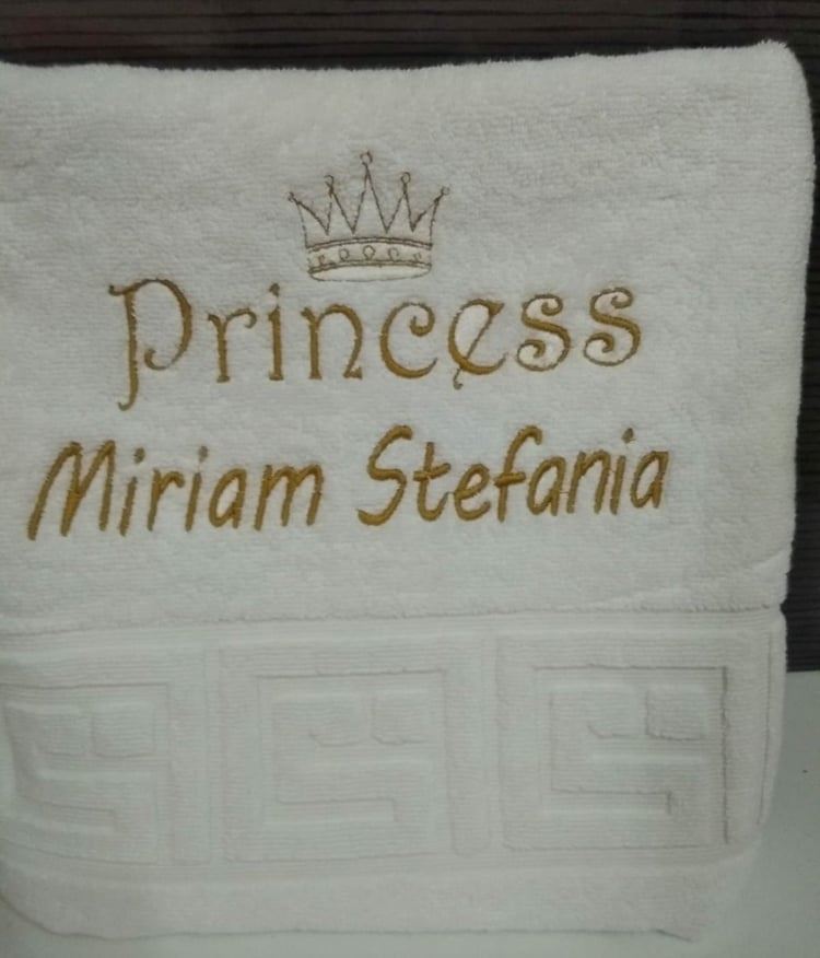 Compra Toalla Personalizada Bordada con Nombre, Princess, Corona