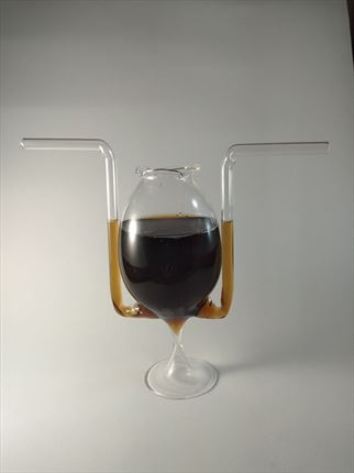 Copa de cristal 300 ml  soplado con 2 pajitas
